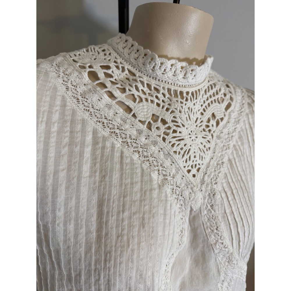 Farm Rio White Cotton Crochet Lace Pintuck Blouse Mock Neck Flutter Sleeve M - Picture 4 of 9